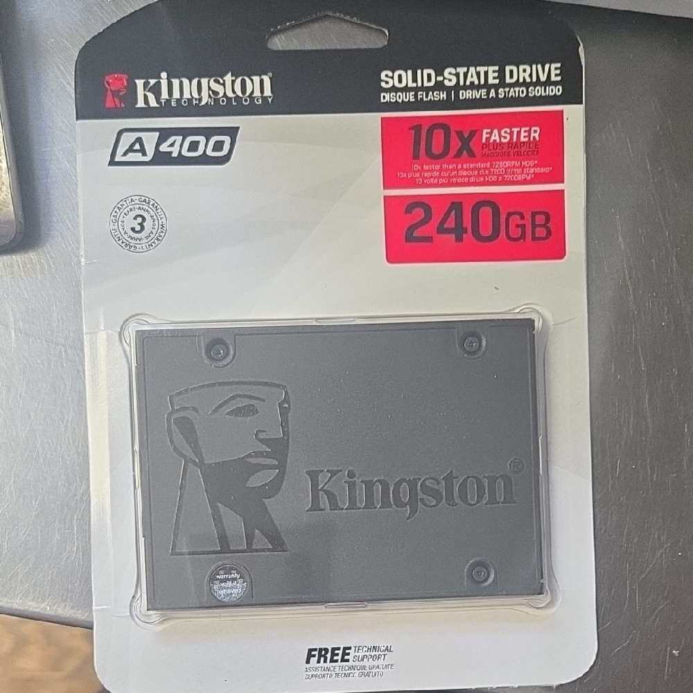 Kingston A400 240GB SSD in Black